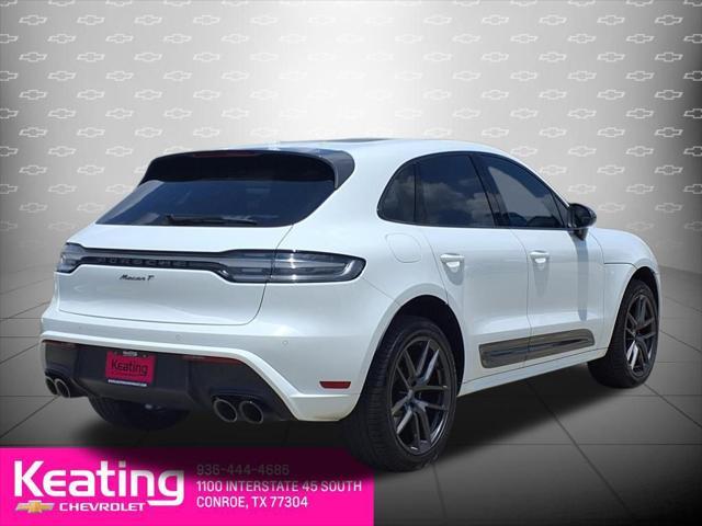 Photo of 2024 White Porsche Macan