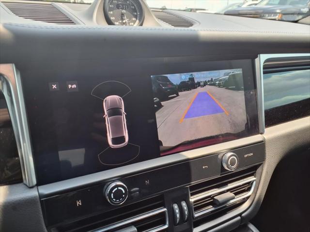 Photo of 2024 White Porsche Macan