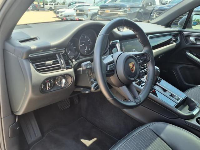 Photo of 2024 White Porsche Macan