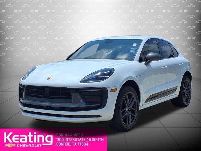 Photo of 2024 White Porsche Macan