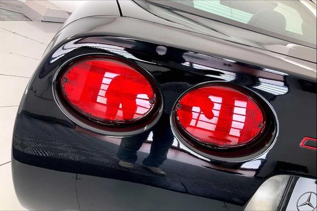 Photo of 2004 Black Chevrolet Corvette