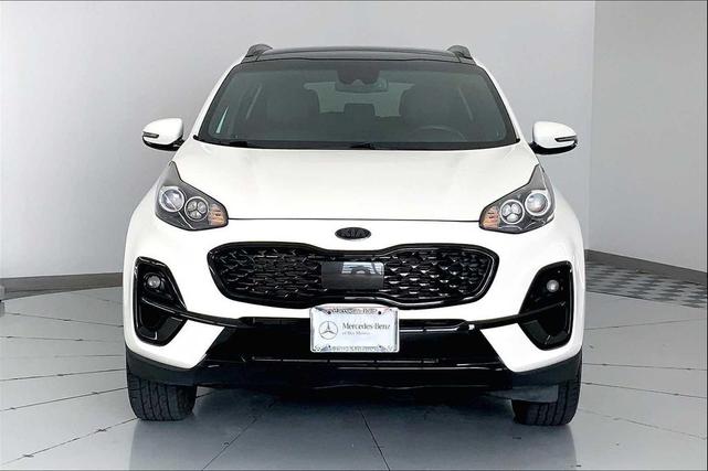 Photo of 2022 Snow White Pearl Kia Sportage