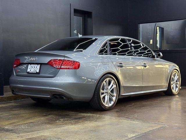 Photo of 2011 Ice Silver Metallic Audi S4