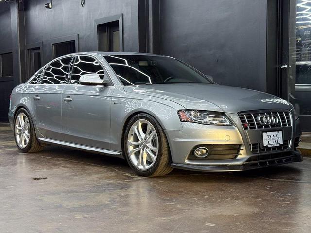 Photo of 2011 Ice Silver Metallic Audi S4
