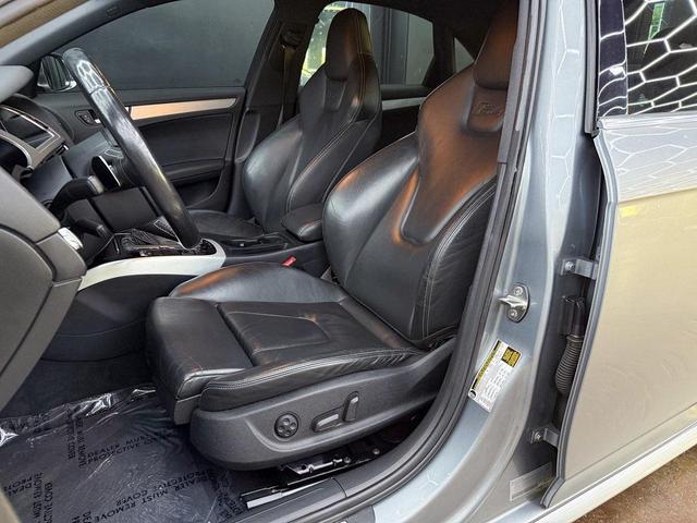 Photo of 2011 Ice Silver Metallic Audi S4