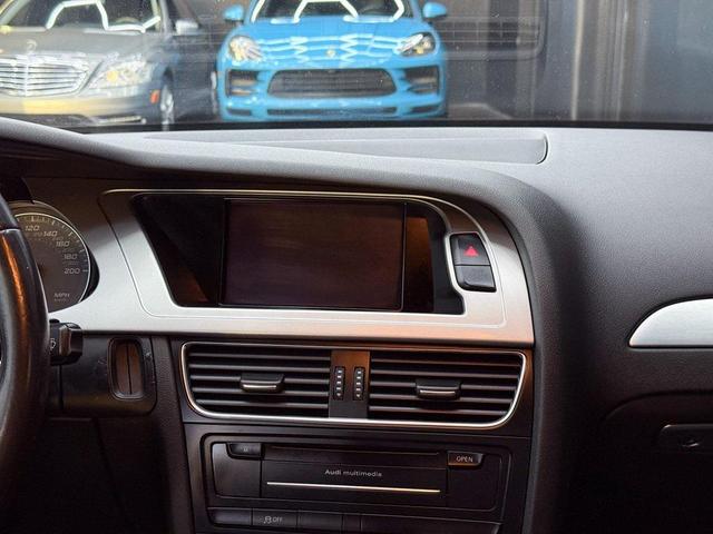 Photo of 2011 Ice Silver Metallic Audi S4