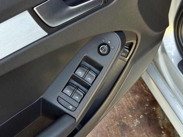Photo of 2011 Ice Silver Metallic Audi S4