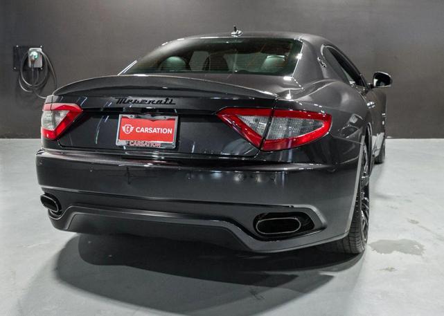 Photo of 2013 Gray Maserati GranTurismo
