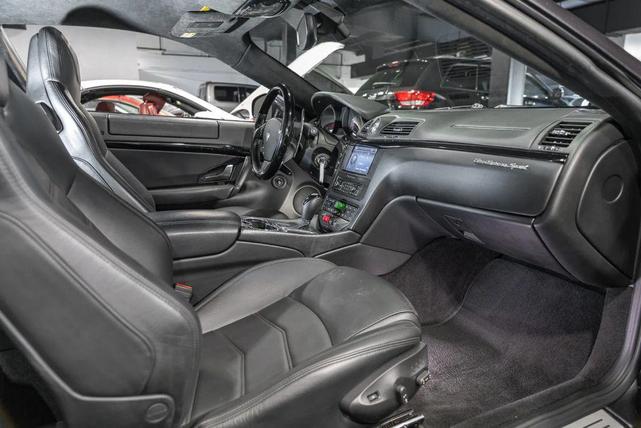 Photo of 2013 Gray Maserati GranTurismo