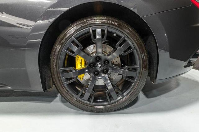 Photo of 2013 Gray Maserati GranTurismo
