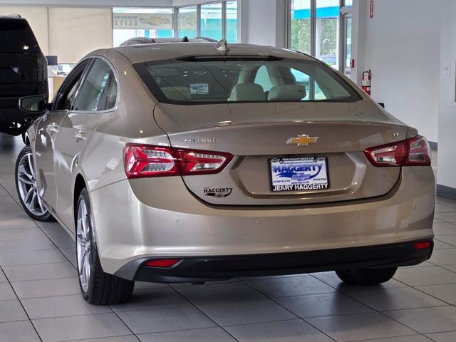 Photo of 2024 Mineral Gray Metallic Chevrolet Malibu