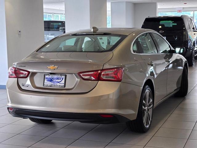 Photo of 2024 Mineral Gray Metallic Chevrolet Malibu