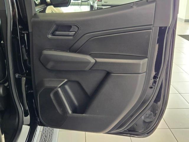 Photo of 2025 Black Chevrolet Colorado