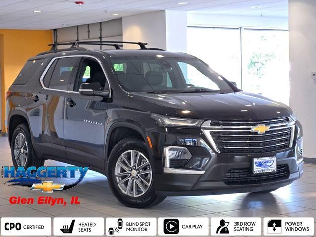 Photo of 2022 Mosaic Black Metallic Chevrolet Traverse