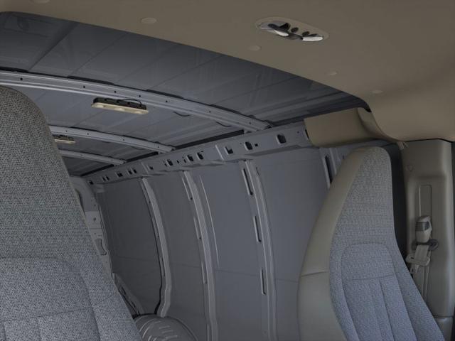 Photo of 2025 Summit White Chevrolet Express 2500