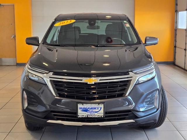 Photo of 2023 Iron Gray Metallic Chevrolet Equinox