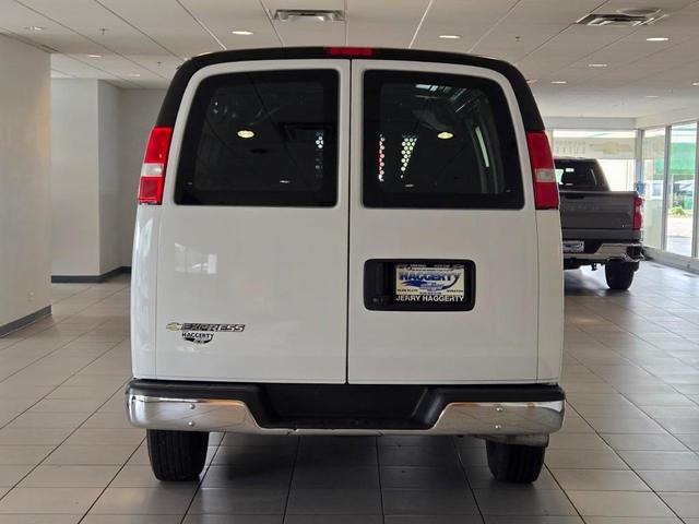 Photo of 2023 Summit White Chevrolet Express 2500