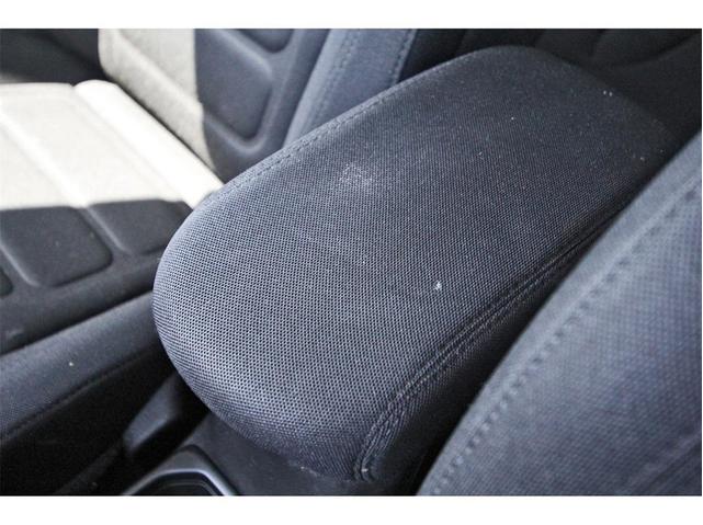 Photo of 2021 Alpine White Clearcoat Jeep Renegade