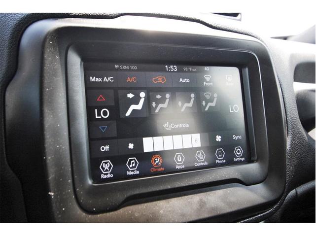 Photo of 2021 Alpine White Clearcoat Jeep Renegade