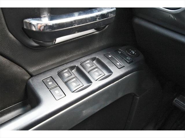 Photo of 2016 Summit White Chevrolet Silverado 1500