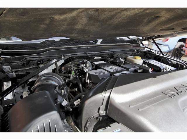 Photo of 2022 Granite Crystal Metallic Clearcoat RAM 2500