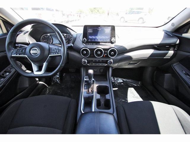 Photo of 2022 Gun Metallic Nissan Sentra