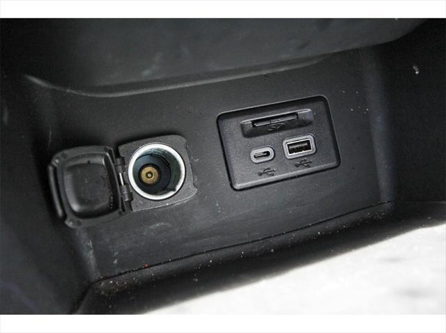 Photo of 2020 White Frost Tricoat GMC Acadia