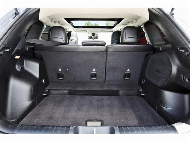 Photo of 2021 Billet Silver Metallic Clearcoat Jeep Cherokee