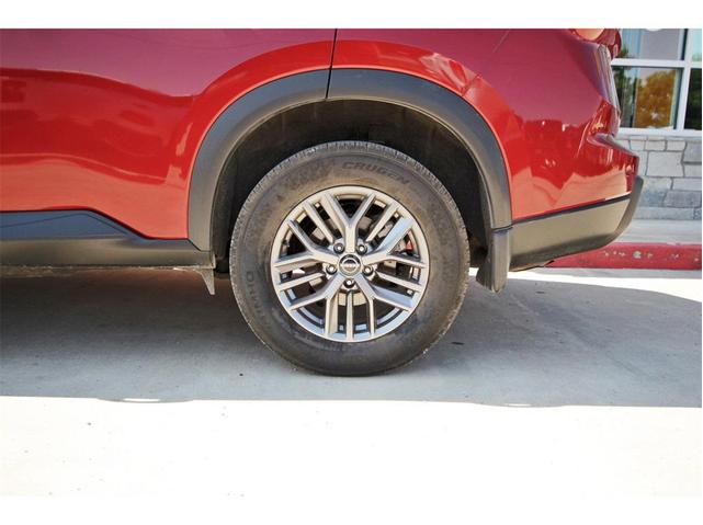 Photo of 2024 Scarlet Ember Tintcoat Nissan Rogue