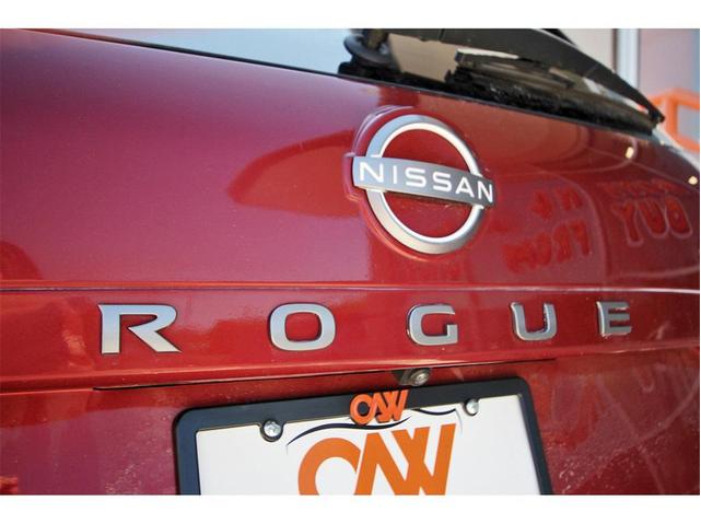 Photo of 2024 Scarlet Ember Tintcoat Nissan Rogue