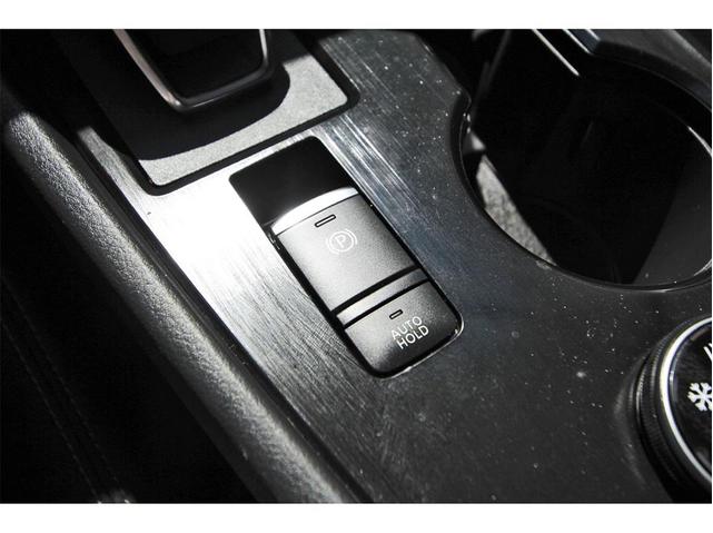 Photo of 2024 Scarlet Ember Tintcoat Nissan Rogue