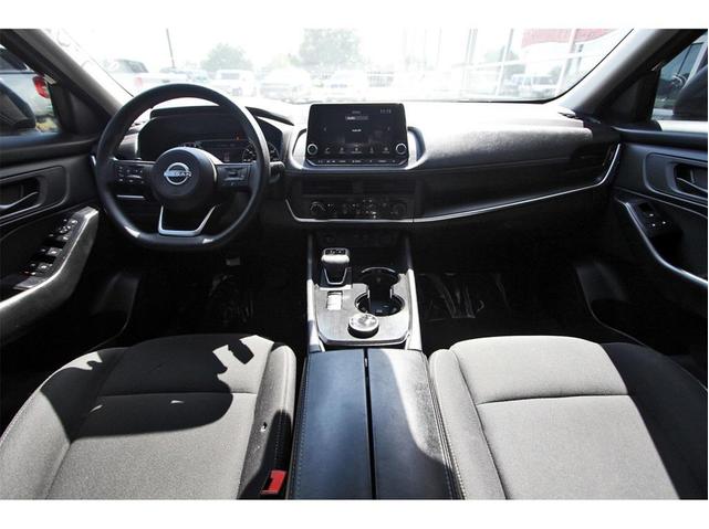 Photo of 2024 Scarlet Ember Tintcoat Nissan Rogue