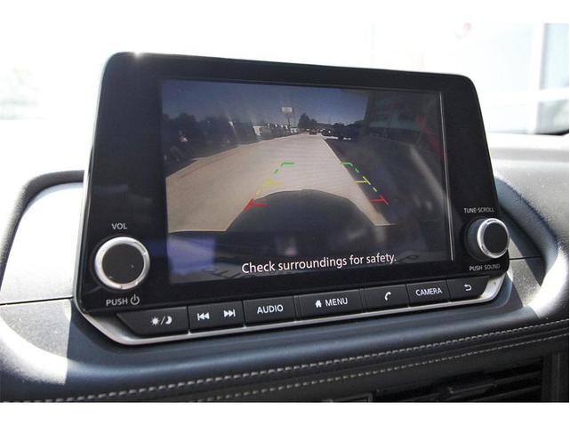 Photo of 2024 Scarlet Ember Tintcoat Nissan Rogue
