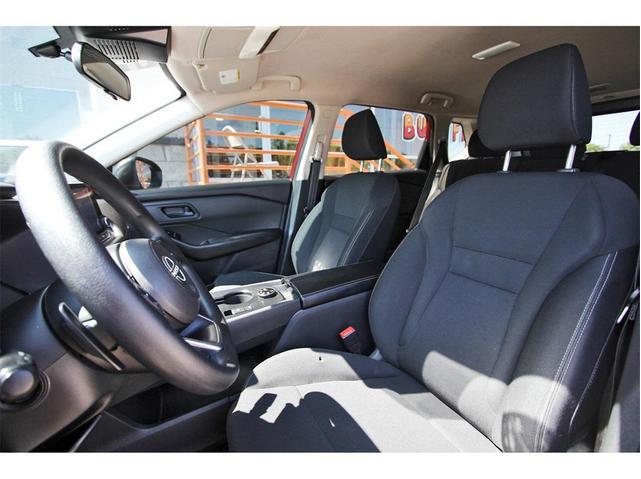 Photo of 2024 Scarlet Ember Tintcoat Nissan Rogue