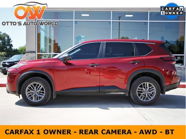 Photo of 2024 Scarlet Ember Tintcoat Nissan Rogue