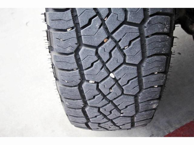 Photo of 2021 Oxford White Ford F-250