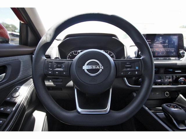 Photo of 2023 Scarlet Ember Tintcoat Nissan Rogue