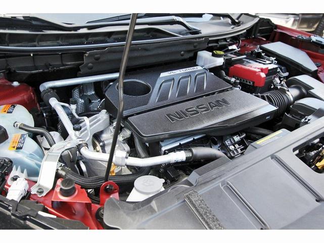 Photo of 2023 Scarlet Ember Tintcoat Nissan Rogue