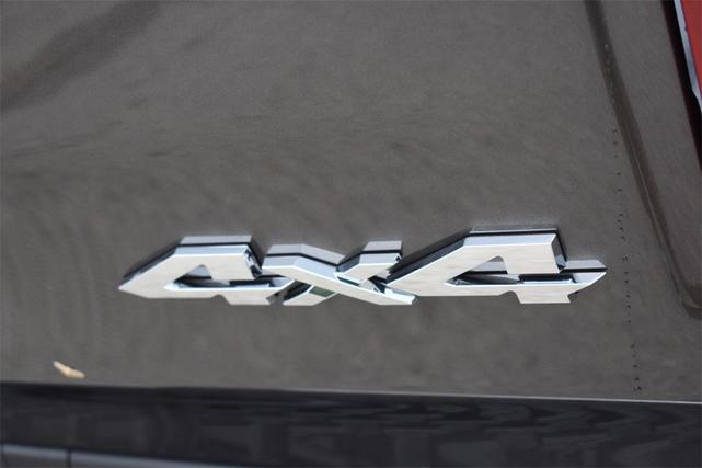 Photo of 2026 Granite Crystal Metallic Clearcoat RAM 1500
