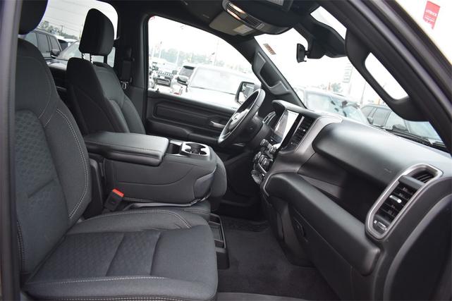 Photo of 2026 Granite Crystal Metallic Clearcoat RAM 1500