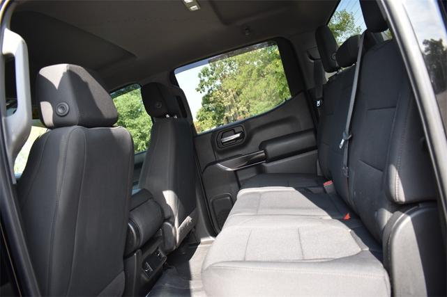Photo of 2021 Black Chevrolet Silverado 1500