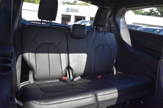 Photo of 2026 Pw7 Chrysler Pacifica