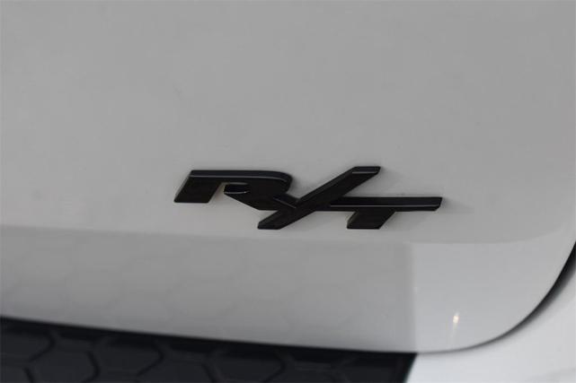 Photo of 2019 White Knuckle Clearcoat Dodge Durango