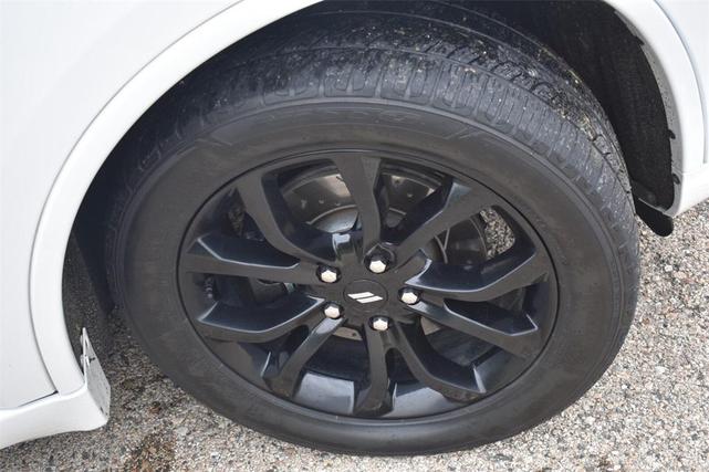 Photo of 2019 White Knuckle Clearcoat Dodge Durango