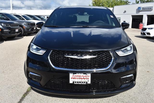 Photo of 2026 Pxj Chrysler Pacifica
