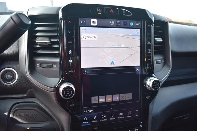 Photo of 2025 Diamond Black Crystal Pearlcoat RAM 2500