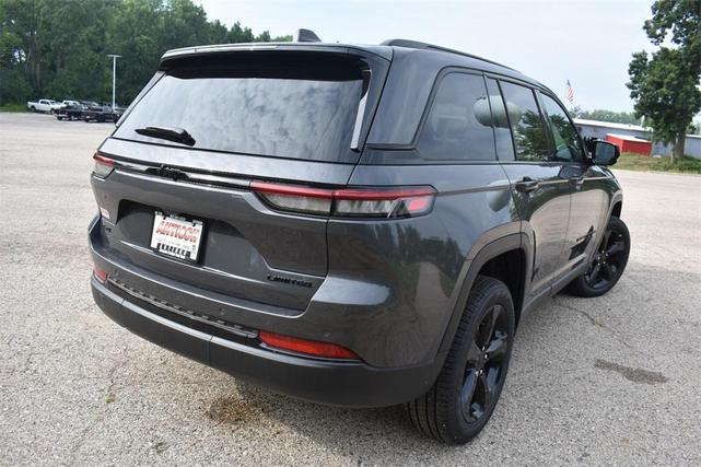 Photo of 2025 Baltic Gray Metallic Clearcoat Jeep Grand Cherokee