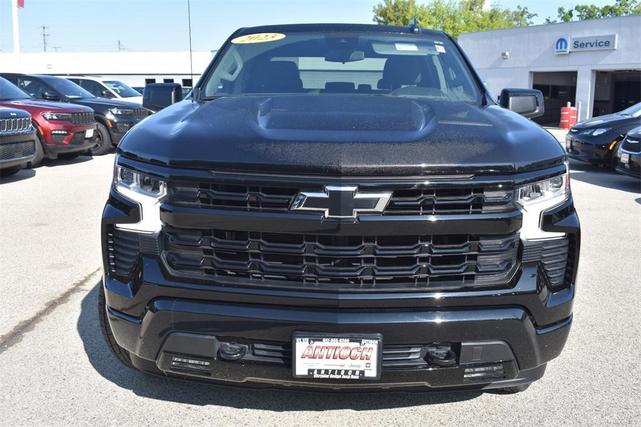 Photo of 2023 Black Chevrolet Silverado 1500