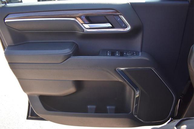 Photo of 2023 Black Chevrolet Silverado 1500