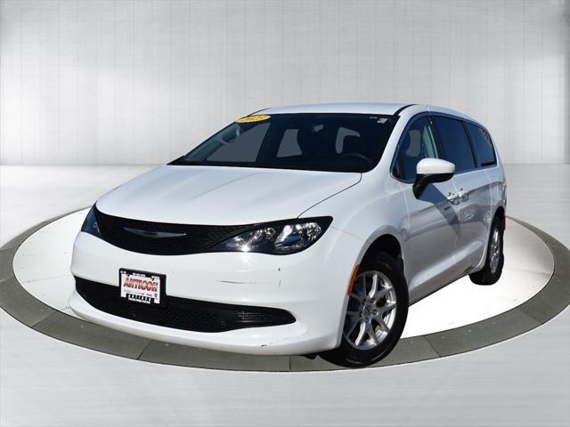 2023 Chrysler Voyager